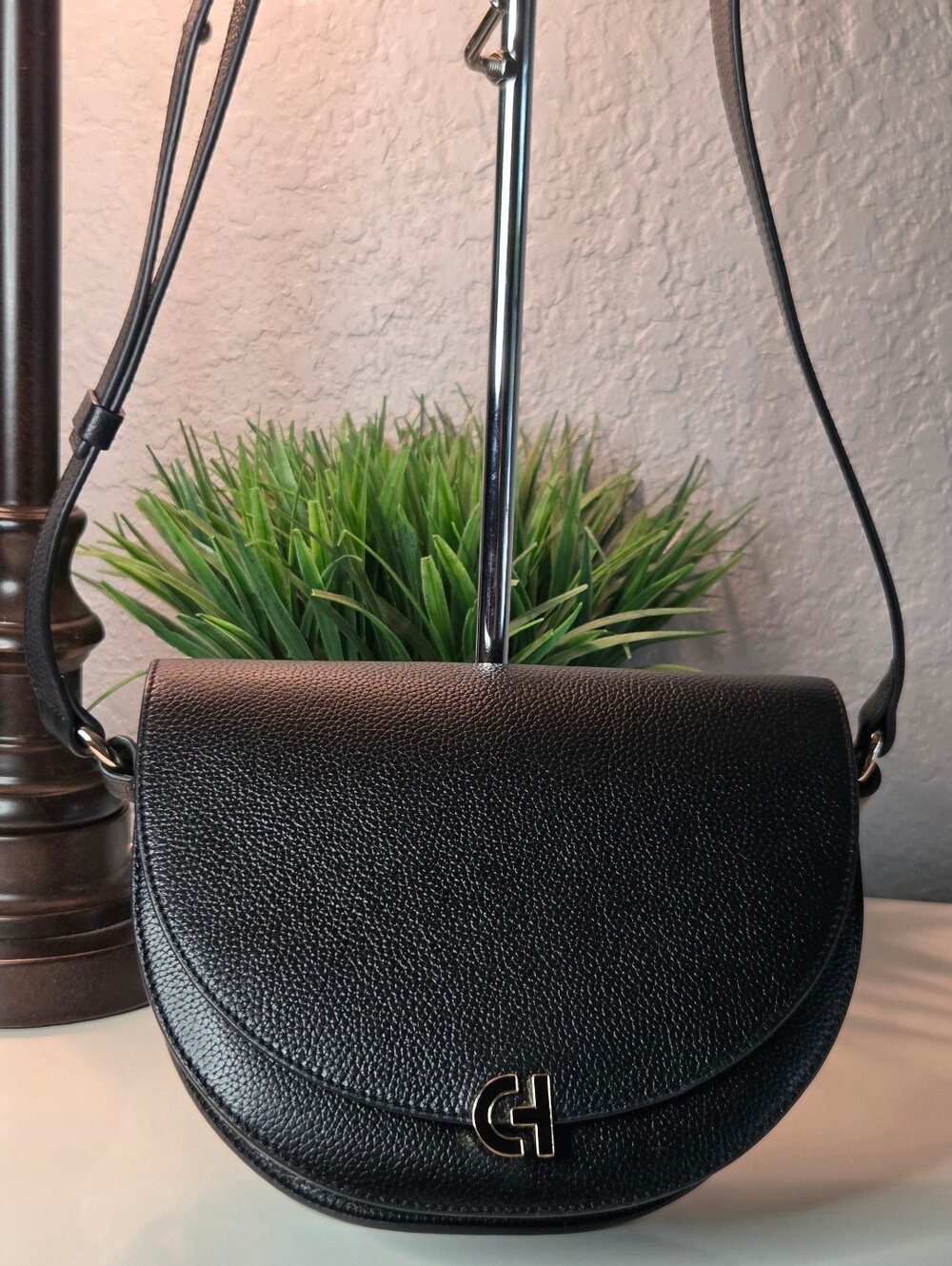 Cole Haan Evie Black Leather Saddle Crossbody-Like New